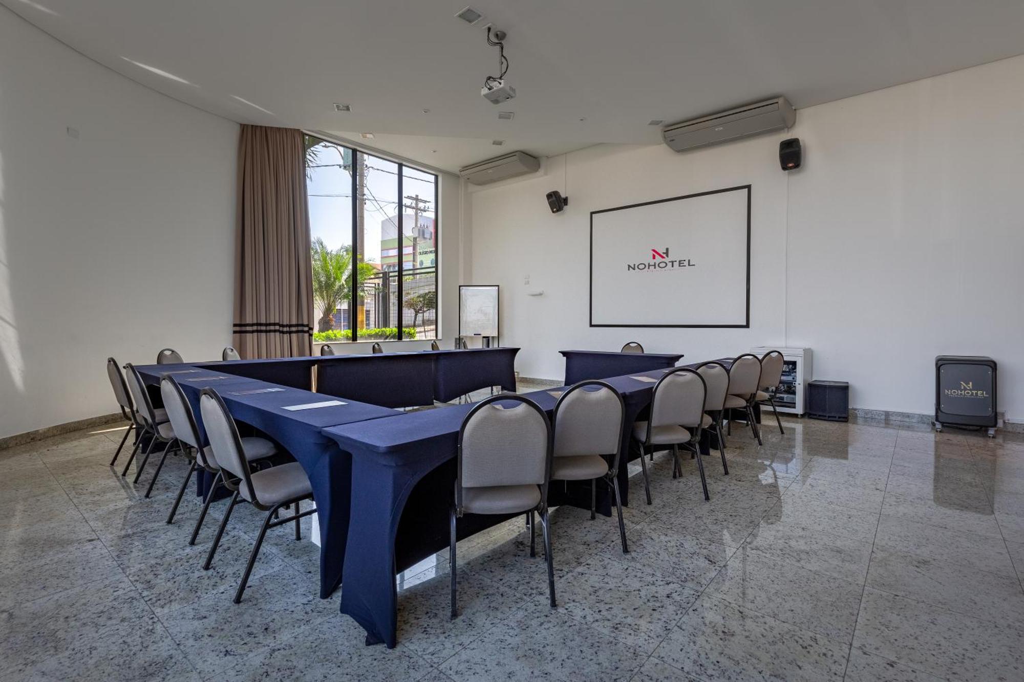 Nohotel Premium Americana Luaran gambar