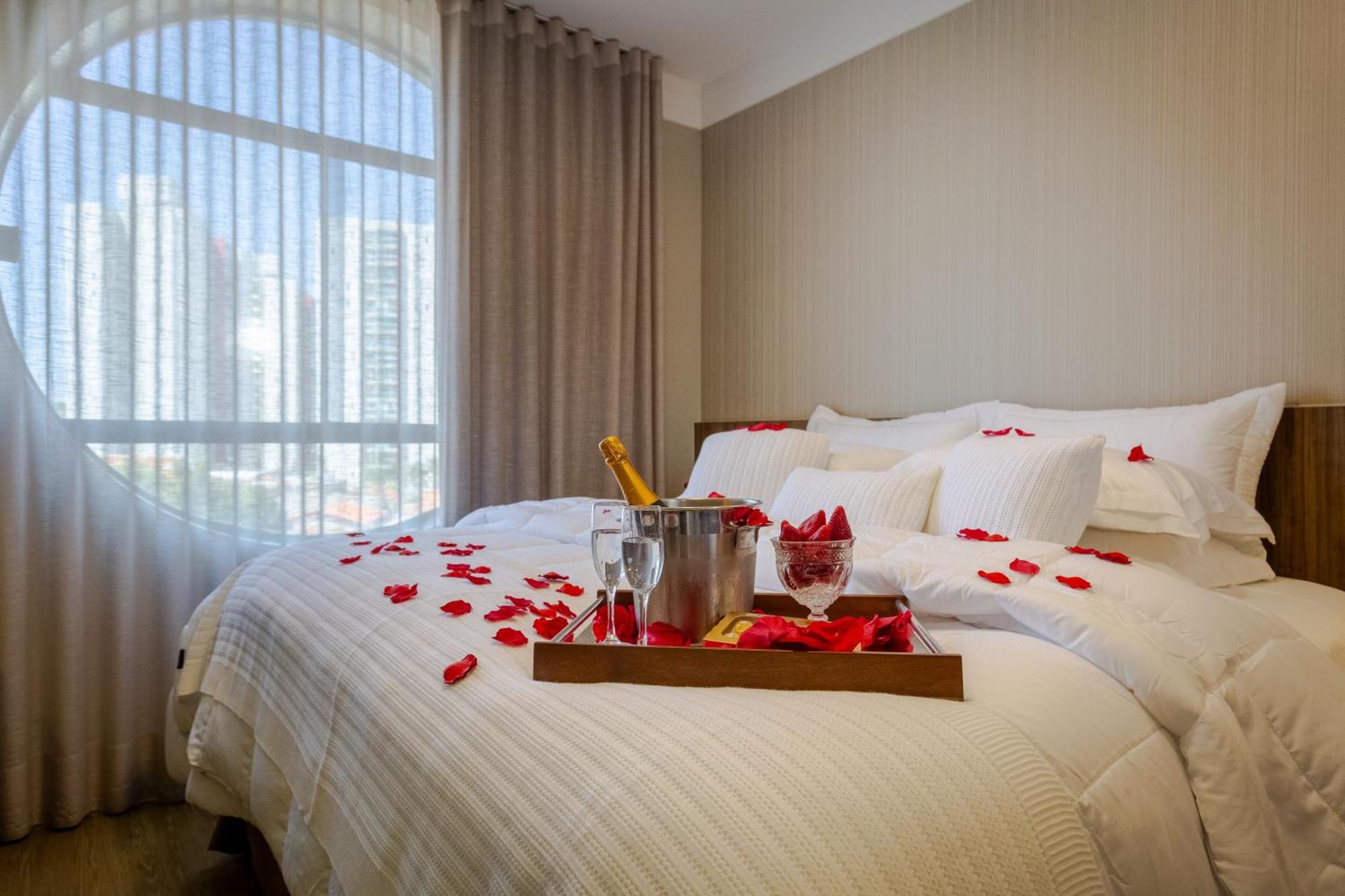 Nohotel Premium Americana Luaran gambar